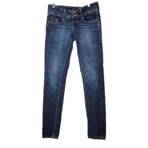 Forever 21 Dark Wash Skinny Ankle Cropped Jeans